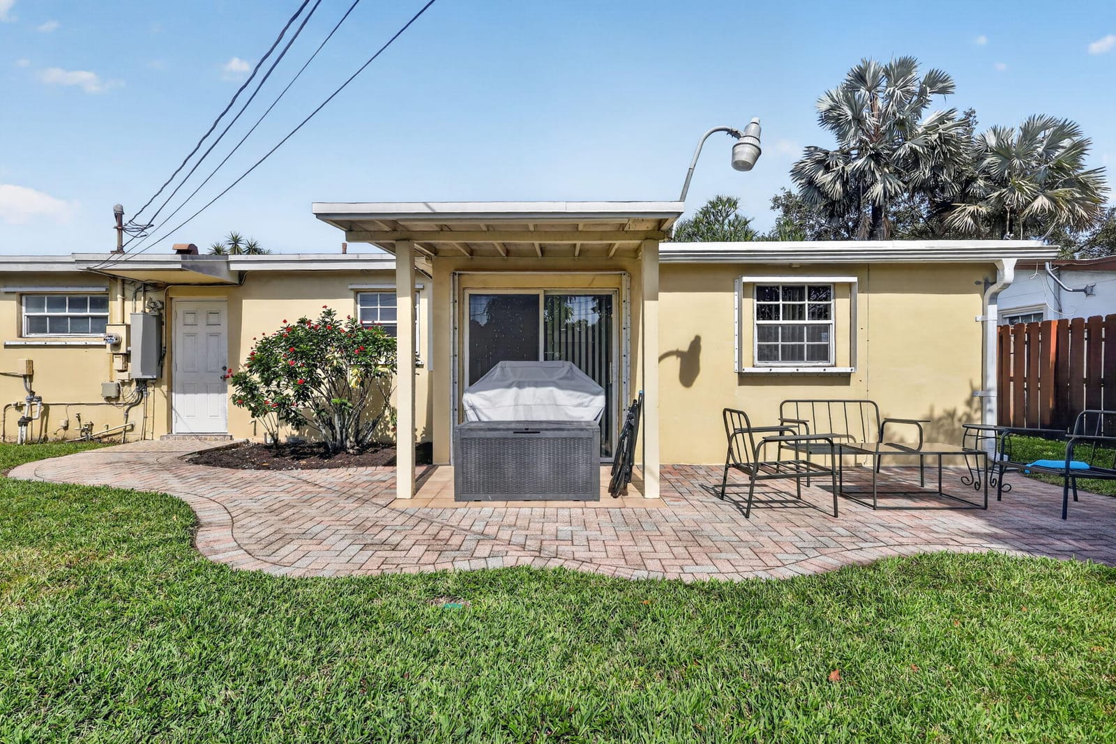 241 N 68th Terrace, Hollywood, FL 33024 photo 5
