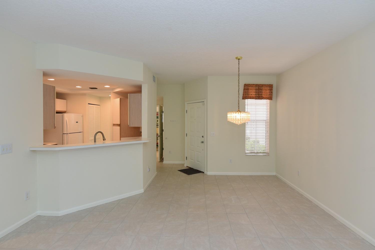201 Muirfield Court 201e — photo 3