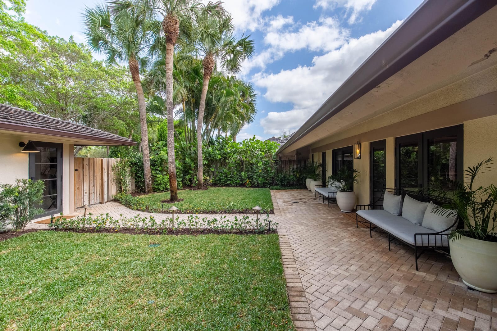 11669 Wimbledon Circle, Wellington, FL 33414 photo 29