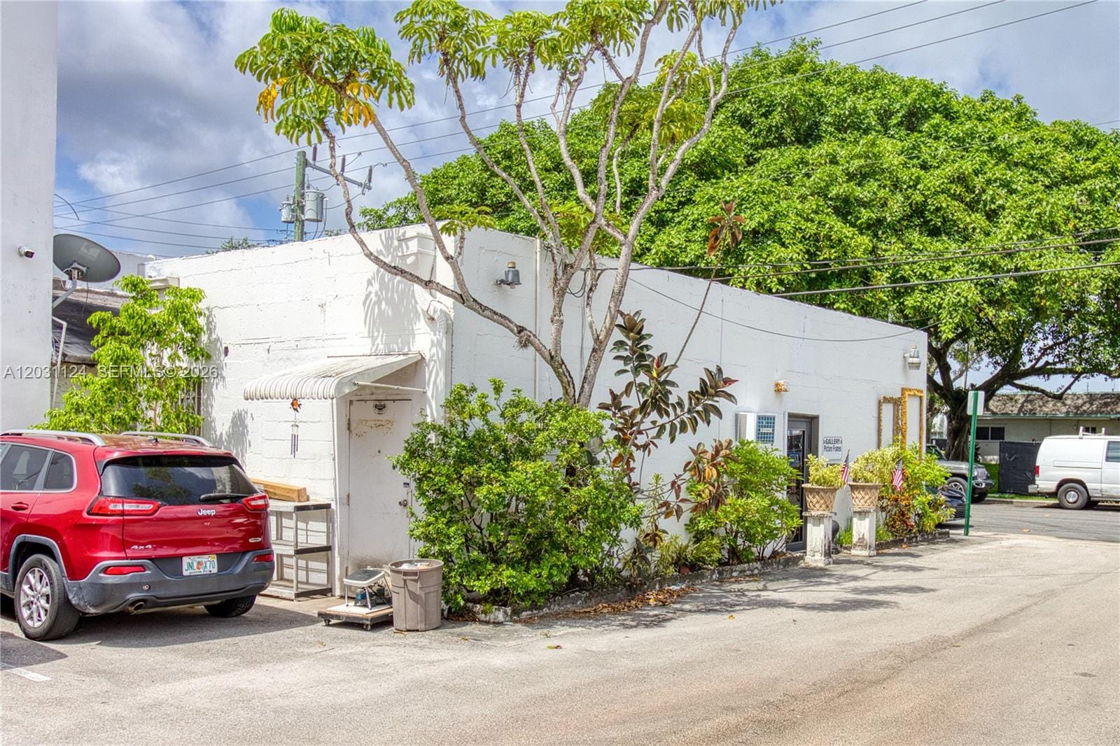 13 N Federal Highway, Dania Beach, FL 33004 photo 16