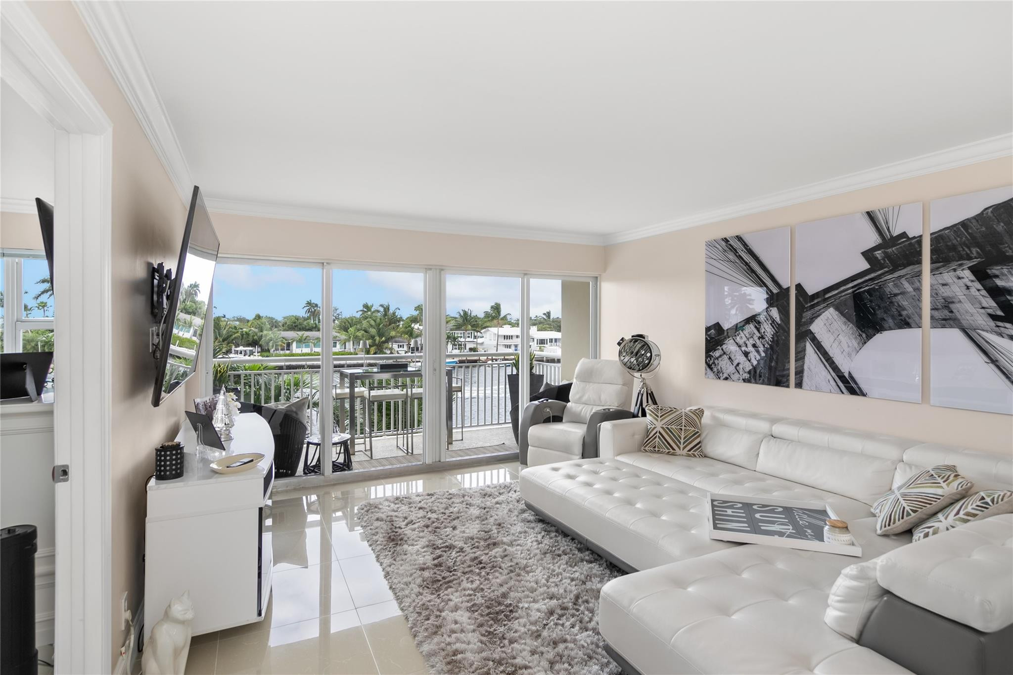 2611 N Riverside Drive 307, Pompano Beach, FL 33062, Pompano Beach