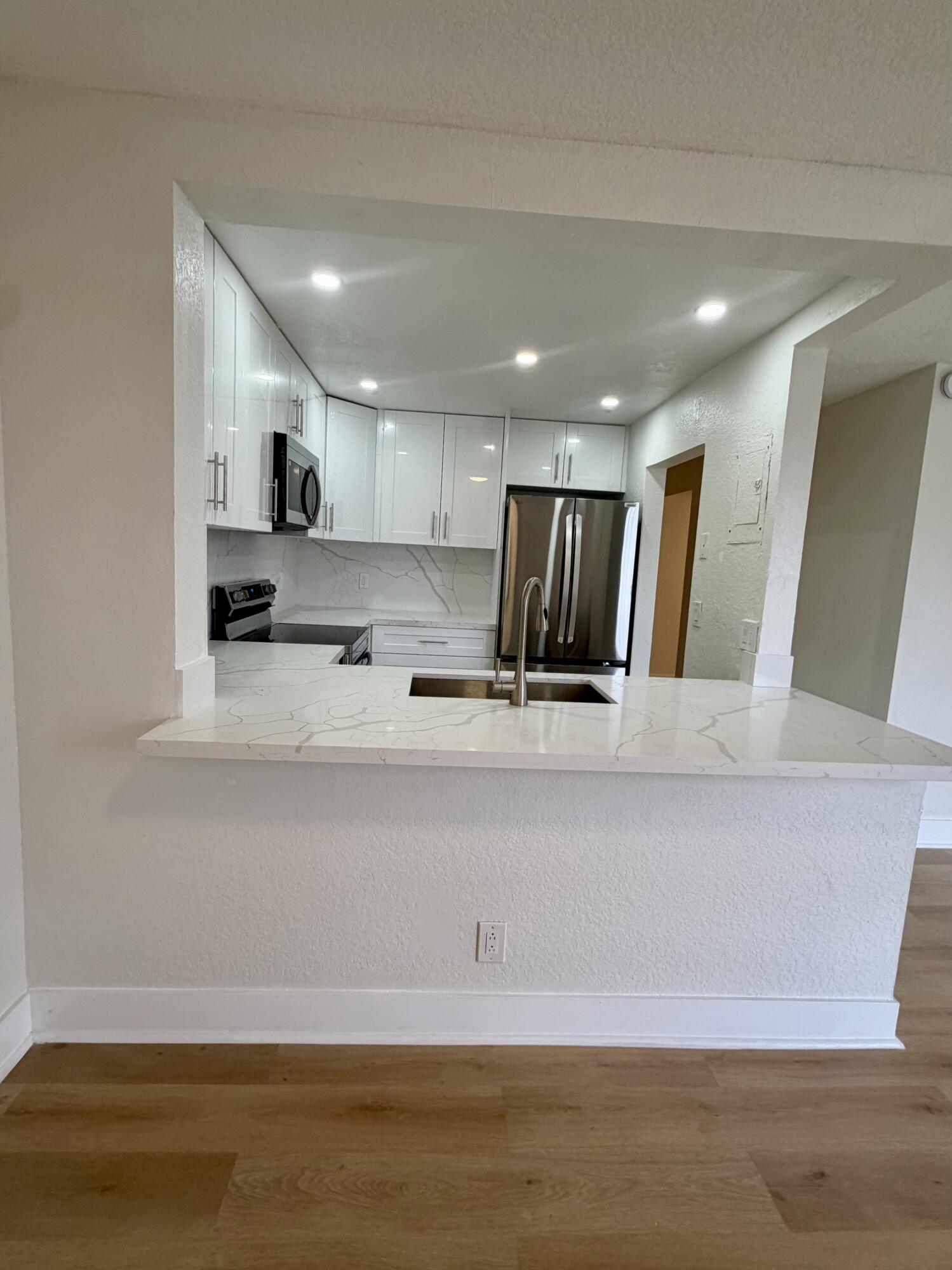 7175 Orange Drive 118h, Davie, FL 33314, Davie