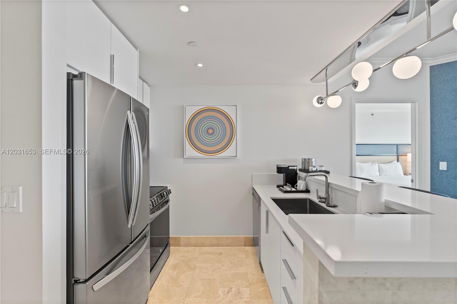 4401 Collins Avenue 1206 — photo 11