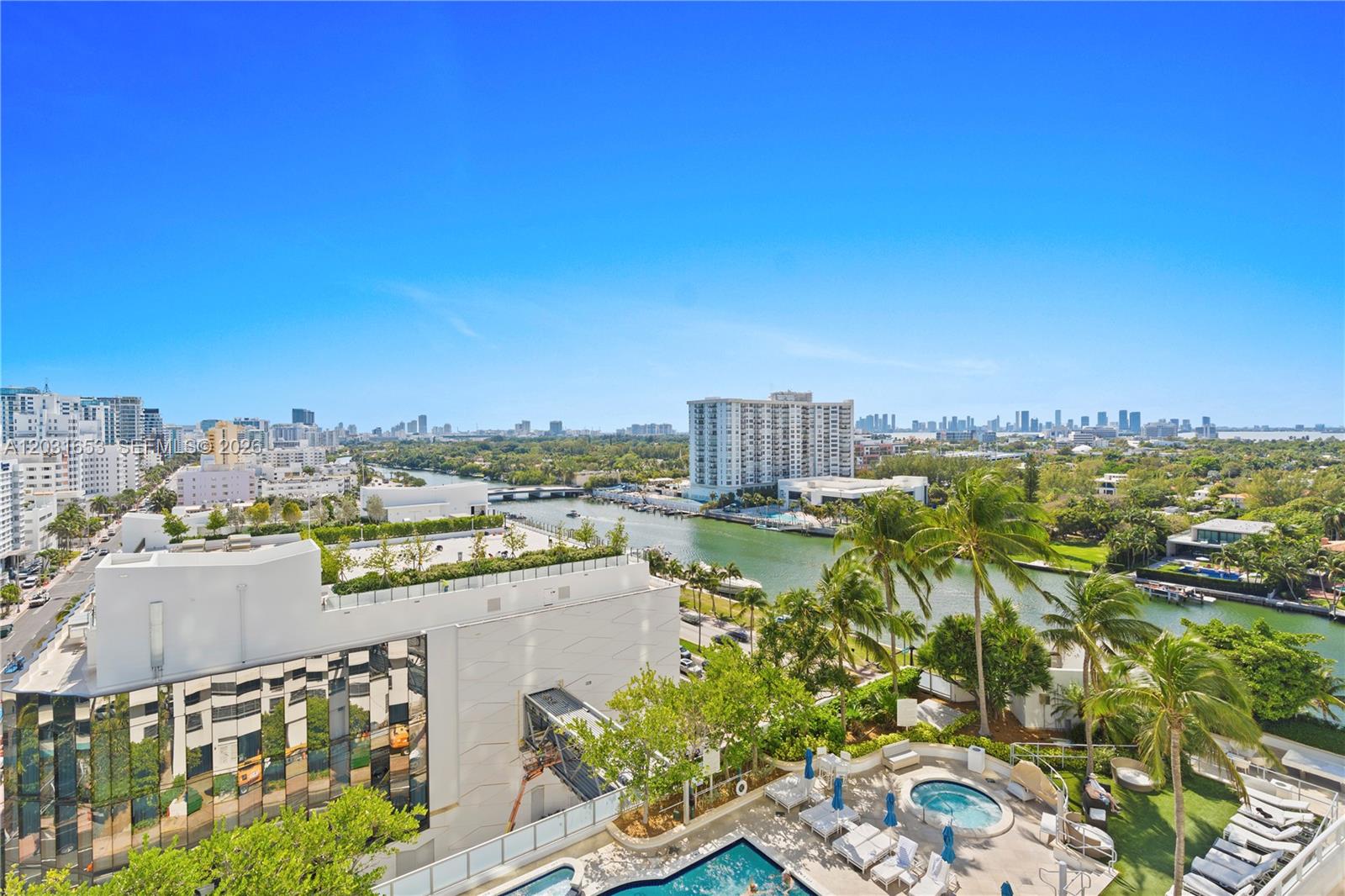 4401 Collins Avenue 1206 — photo 3