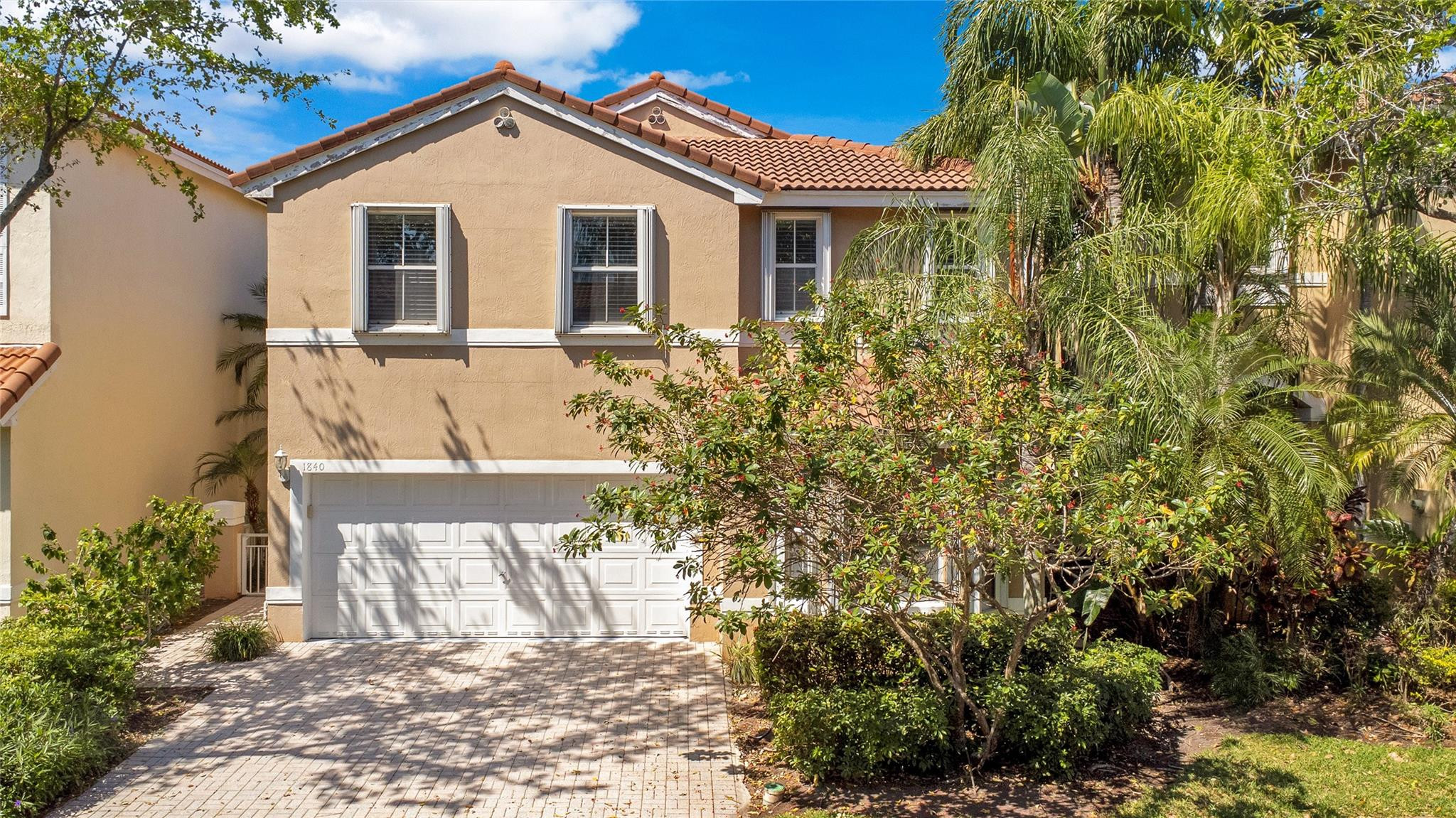 1840 Sweetbay Way, Hollywood, FL 33019, Hollywood