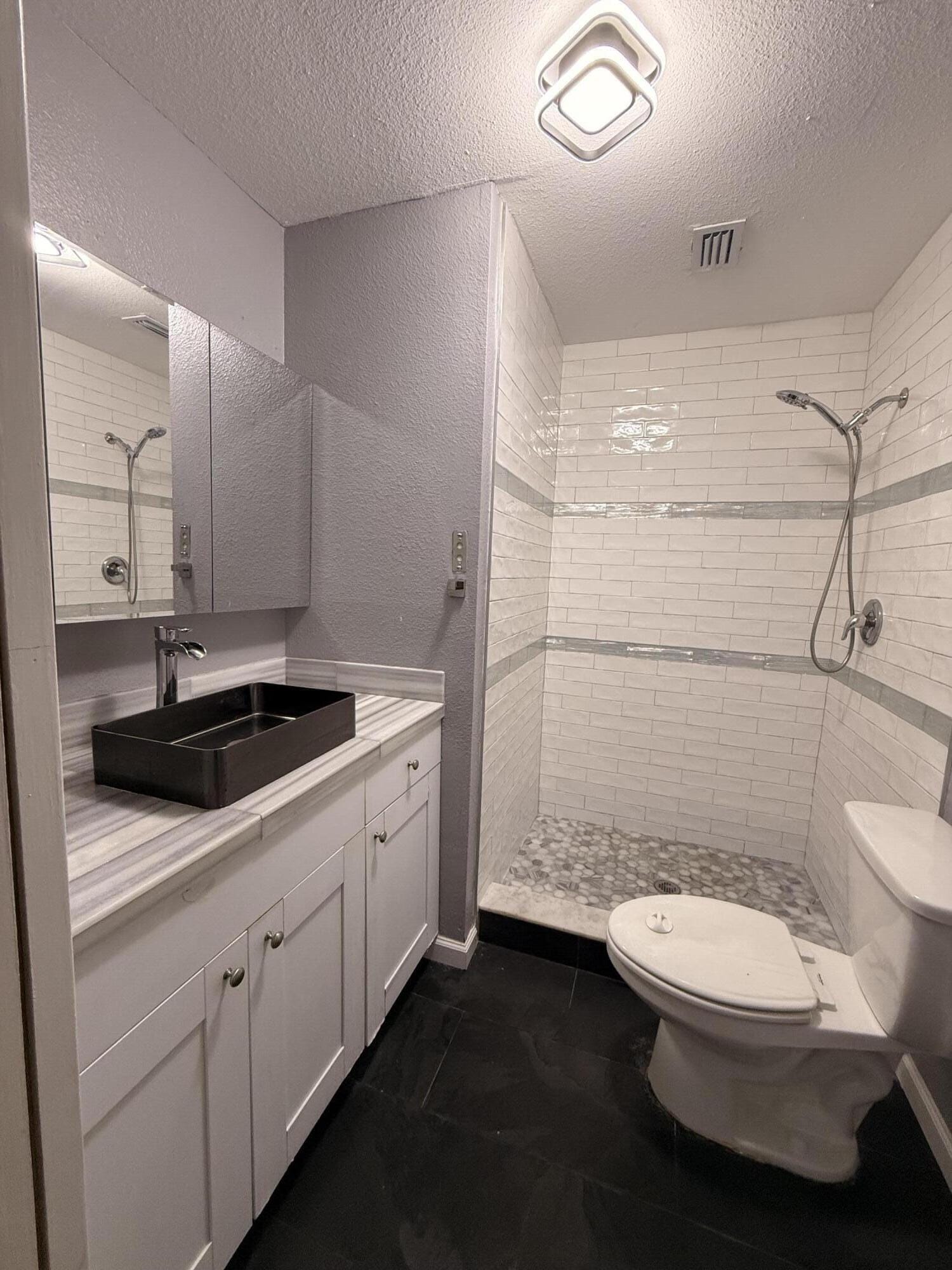 340 SW Paar Drive — photo 10