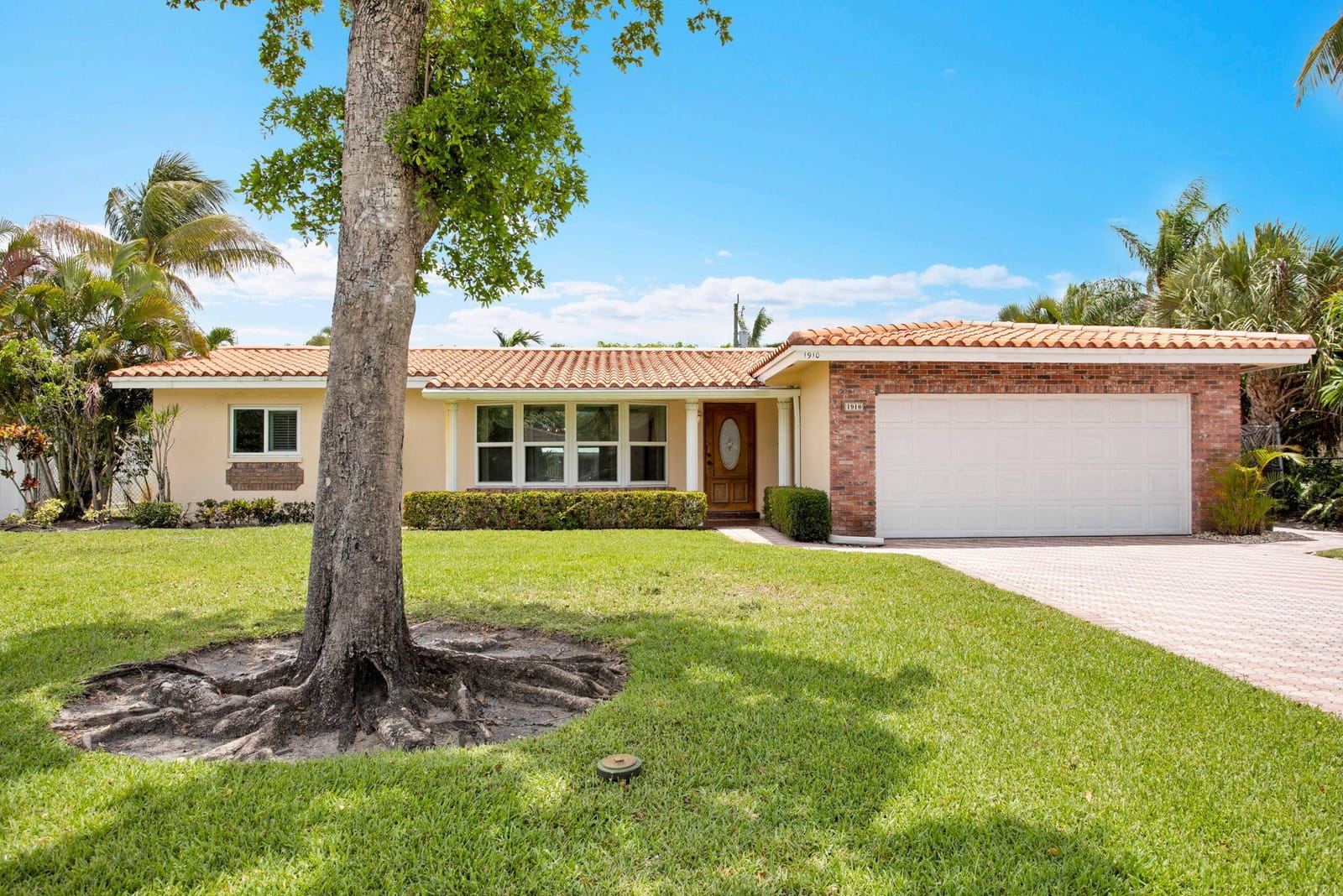 1910 NE 52nd Street NE, Fort Lauderdale, FL 33308 photo 1