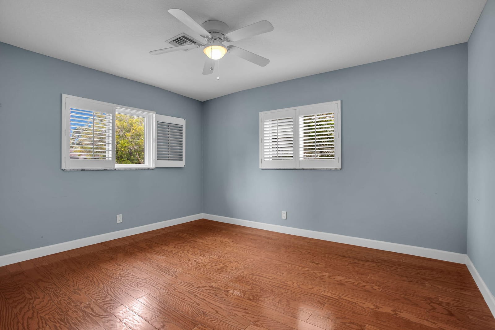 1910 NE 52nd Street NE, Fort Lauderdale, FL 33308 photo 18