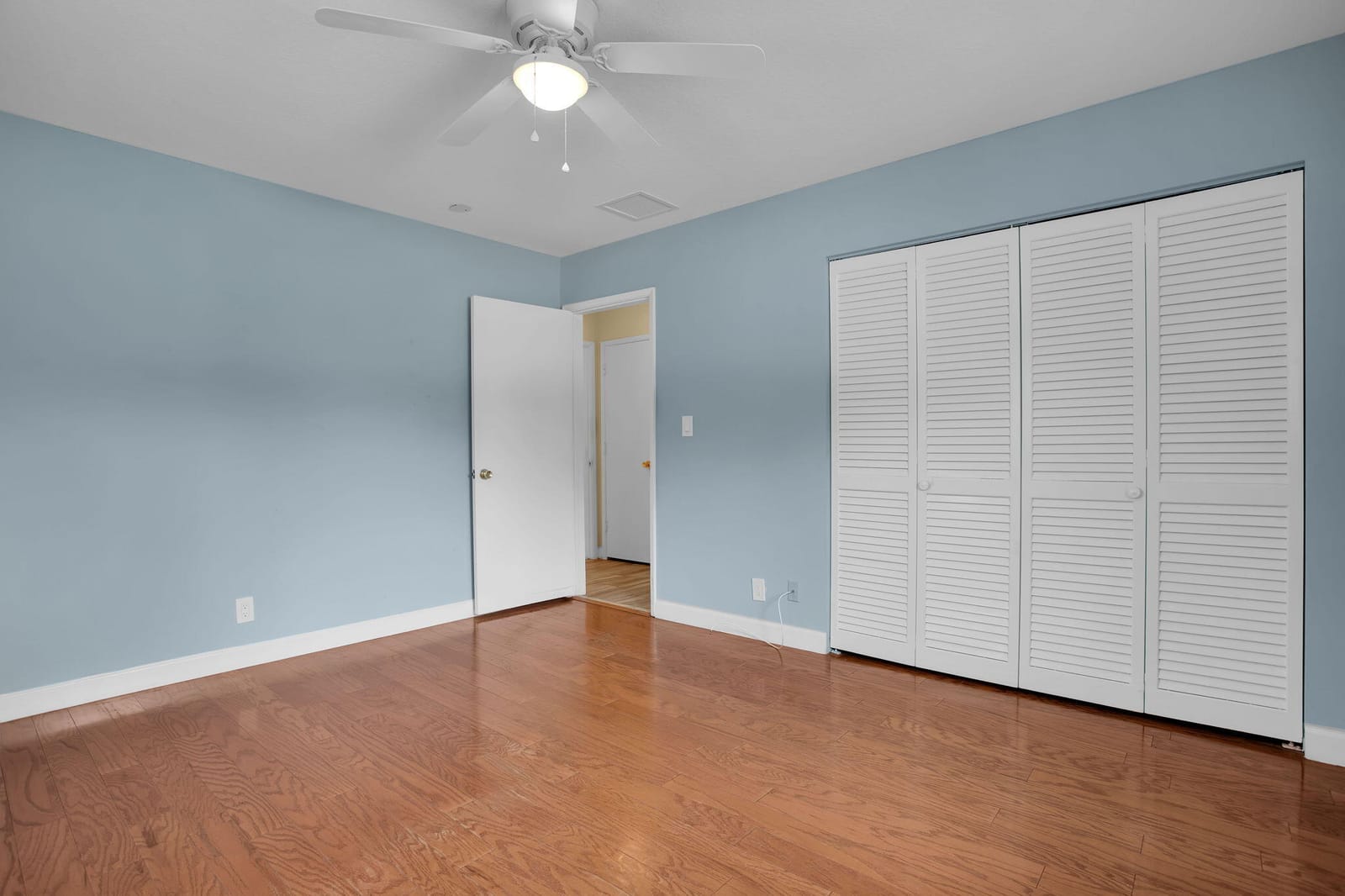 1910 NE 52nd Street NE, Fort Lauderdale, FL 33308 photo 19