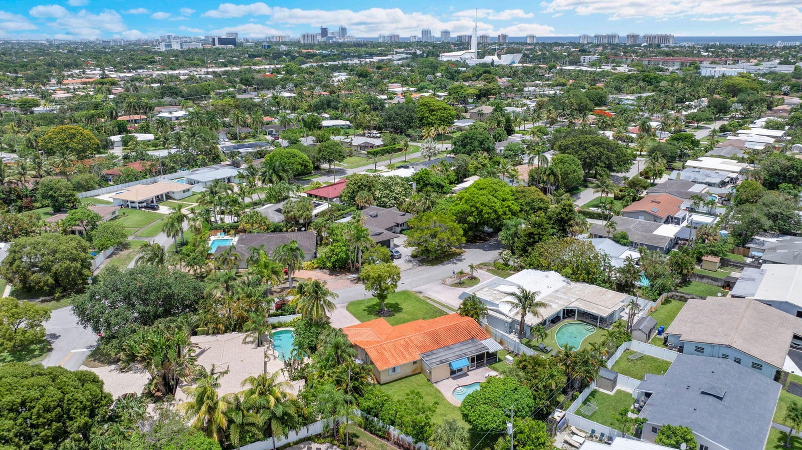 1910 NE 52nd Street NE, Fort Lauderdale, FL 33308 photo 10