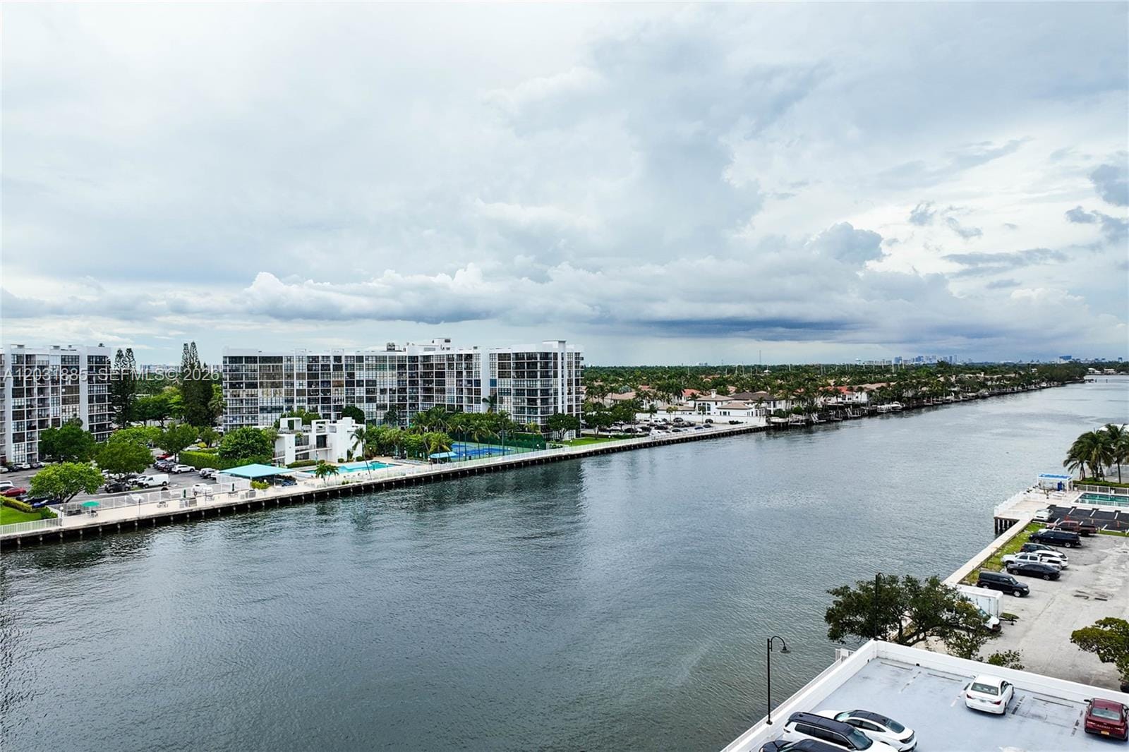 3000 S Ocean Drive 712 — photo 1