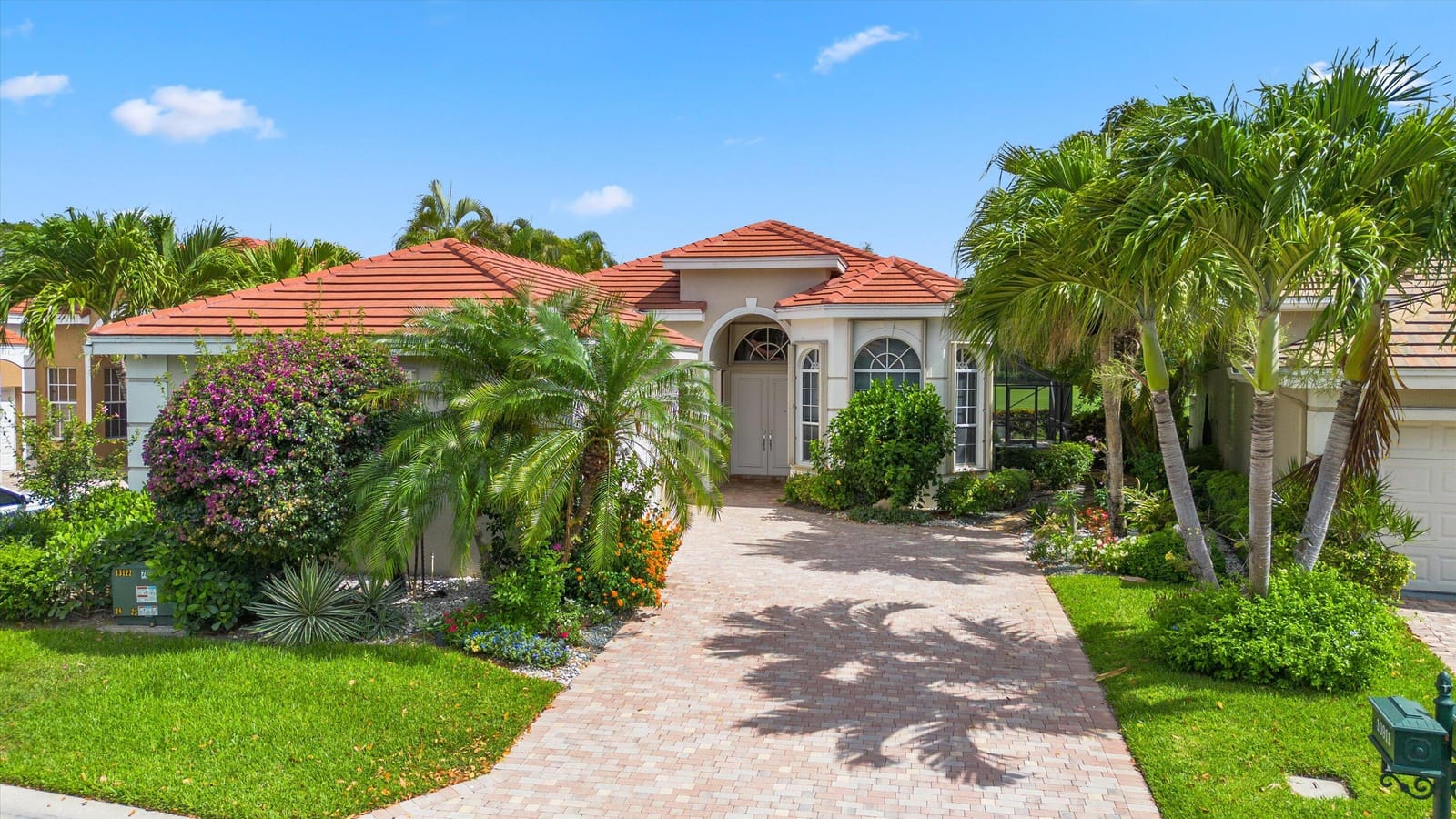 10911 Royal Devon Way, Lake Worth, FL 33449 photo 2