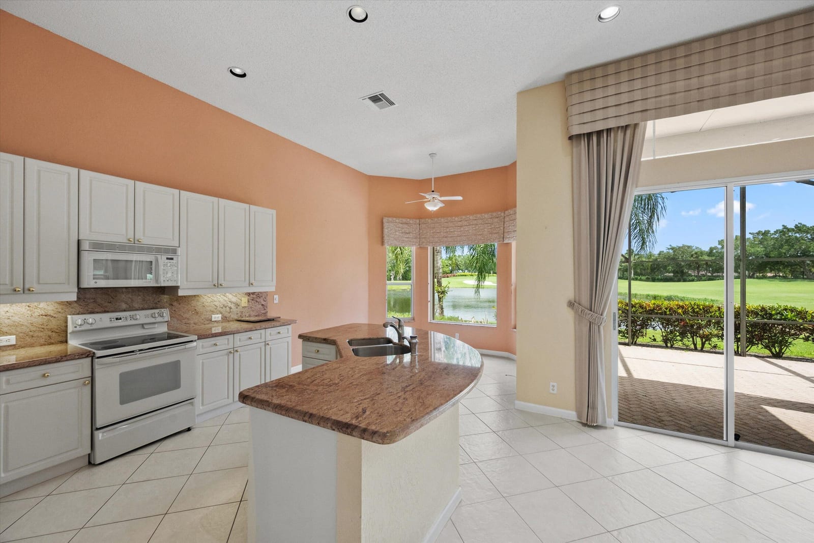 10911 Royal Devon Way, Lake Worth, FL 33449 photo 11