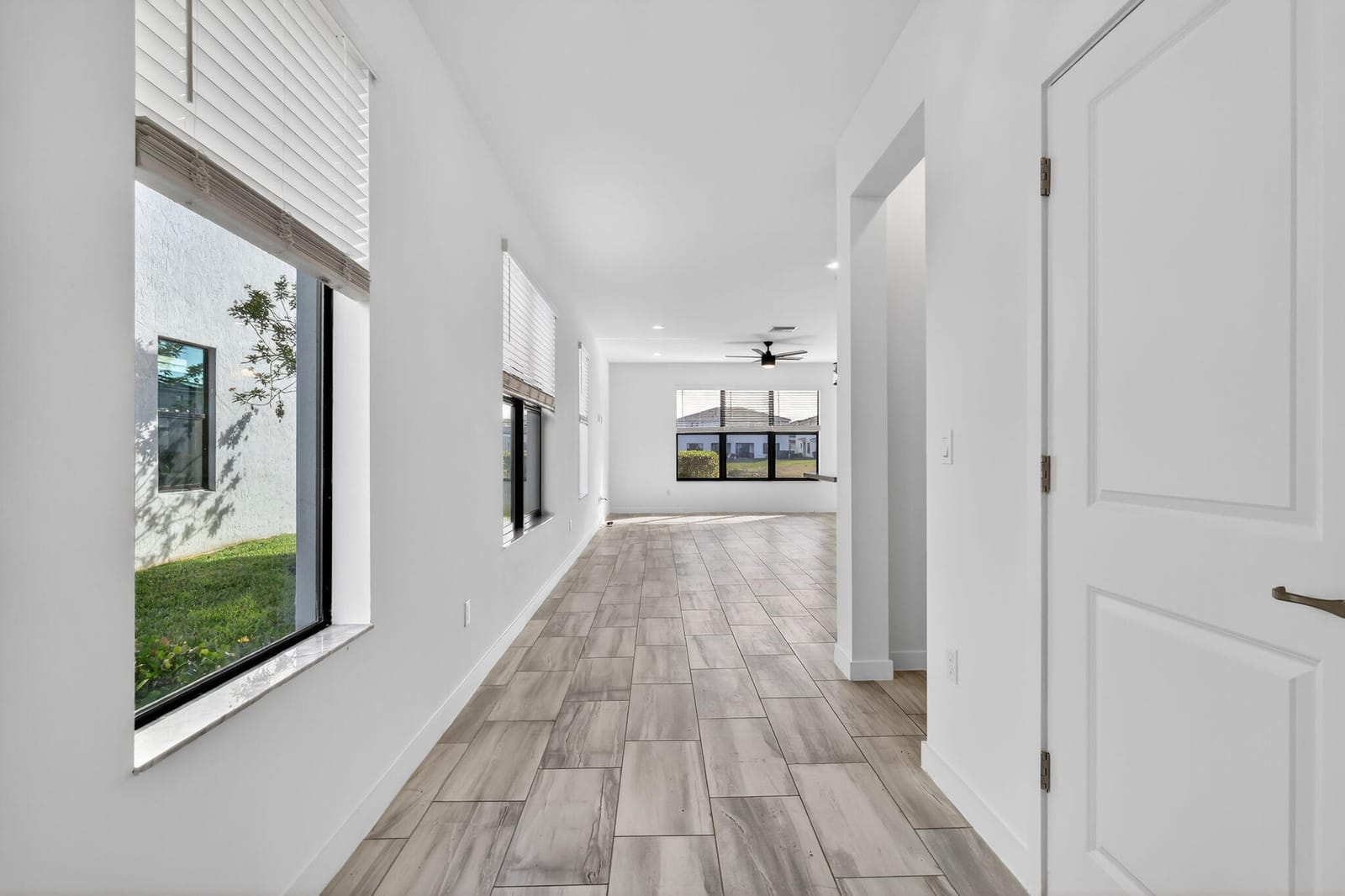 8792 Antarus Drive — photo 2