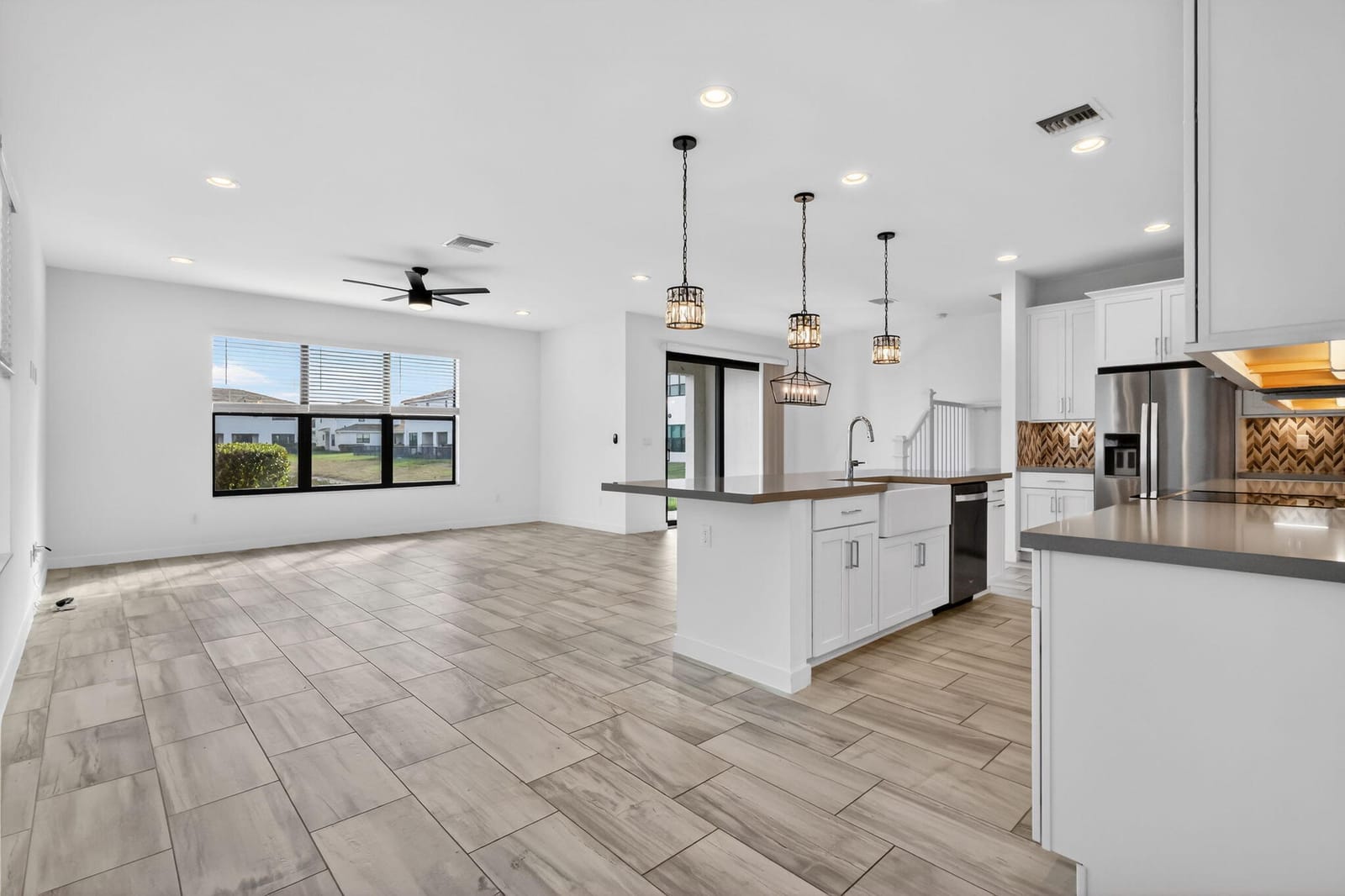 8792 Antarus Drive — photo 4