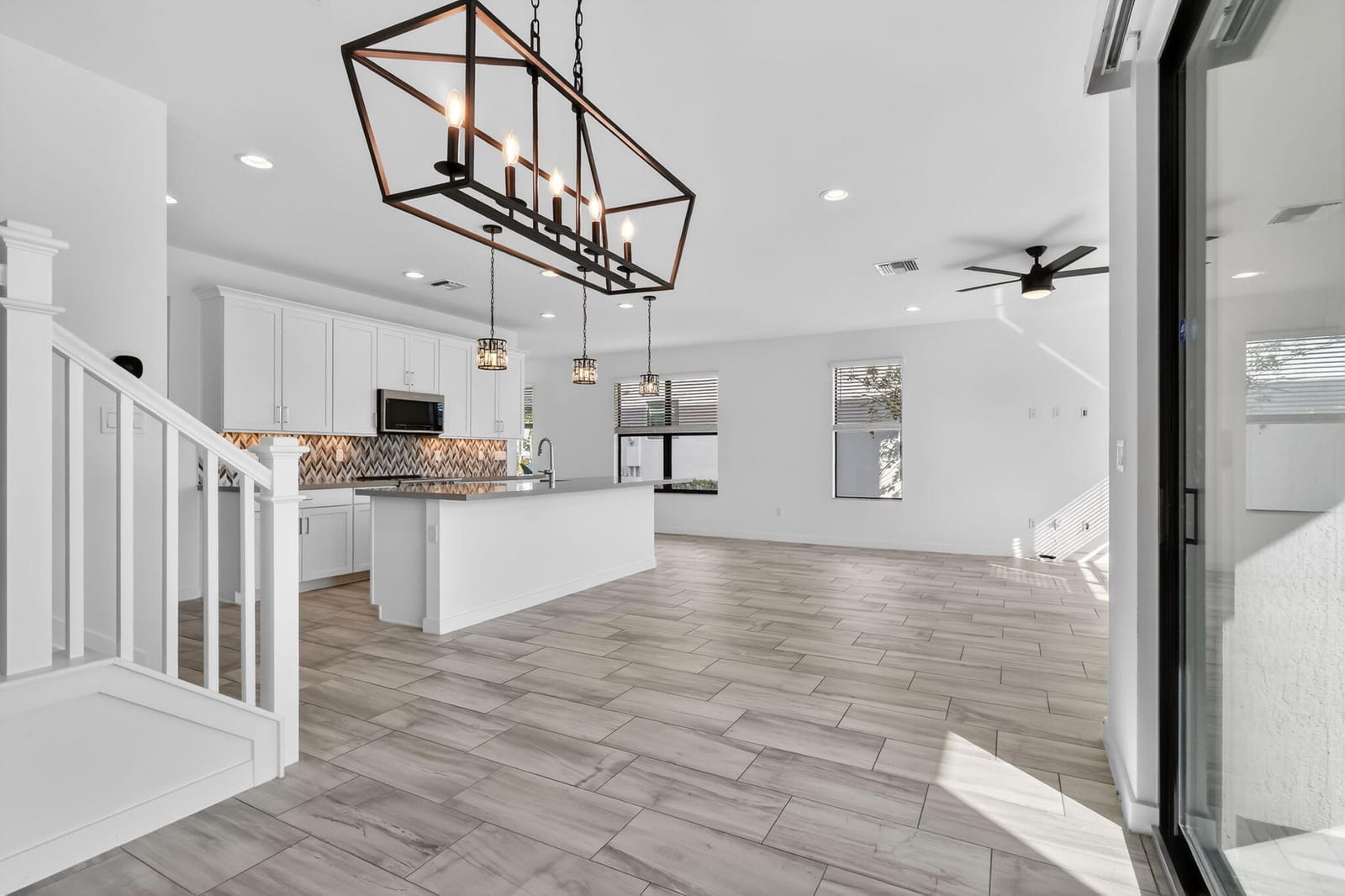 8792 Antarus Drive — photo 10