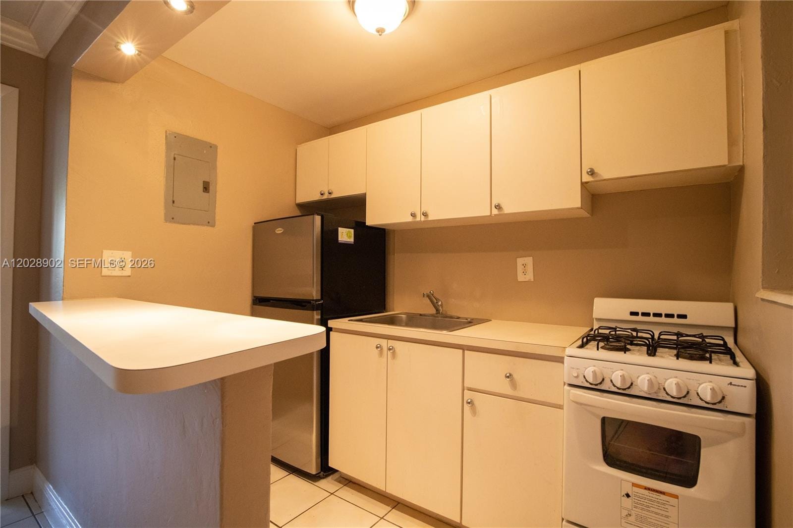 1014 Salzedo Street 101 — photo 6