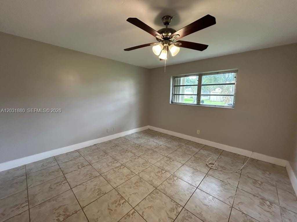 1450 NE 191st Street 106 — photo 6