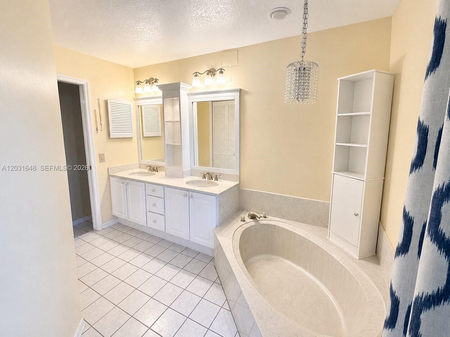 1401 W 56th Square — photo 12
