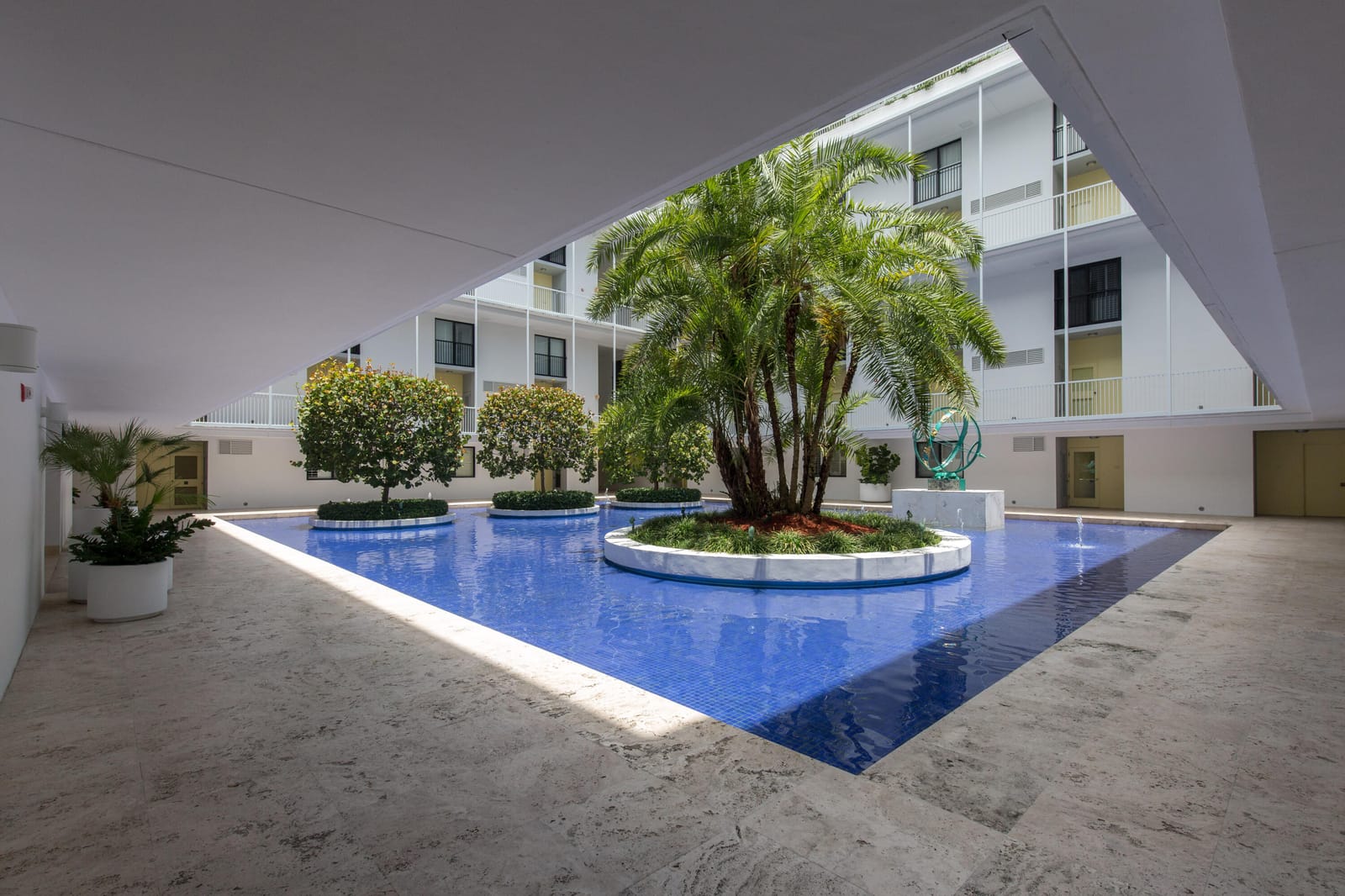 400 S Ocean Boulevard 216, Palm Beach, FL 33480 photo 1