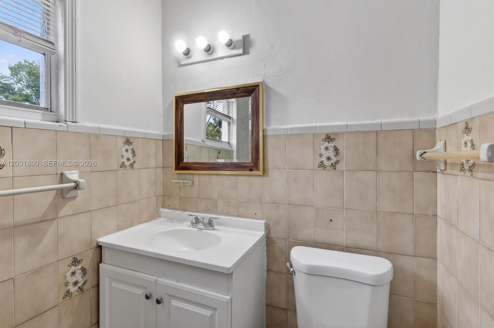 836 NW 29th Terrace, Miami, FL 33127 photo 17