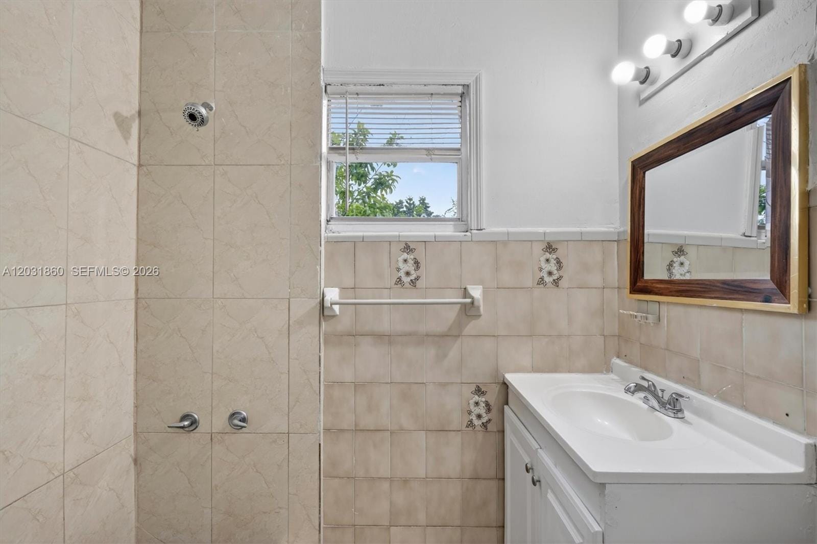 836 NW 29th Terrace, Miami, FL 33127 photo 18