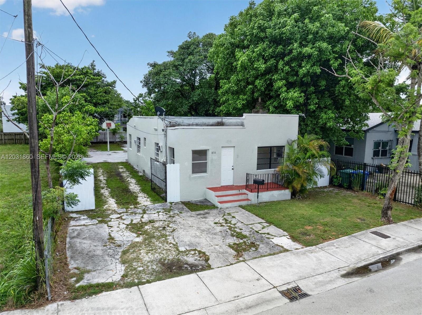 836 NW 29th Terrace, Miami, FL 33127 photo 4