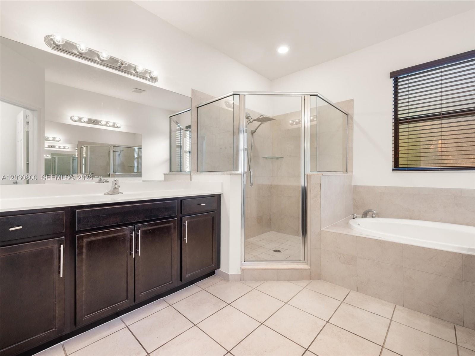 3577 W 106th Terrace, Hialeah, FL 33018 photo 17