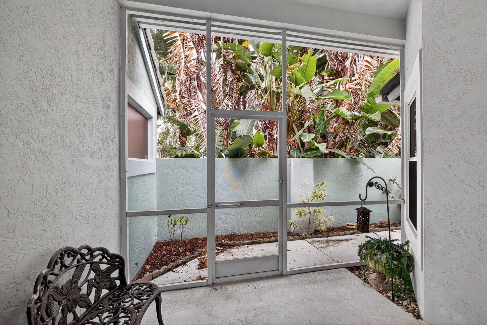 2860 Waters Edge Circle, Greenacres, FL 33413 photo 4