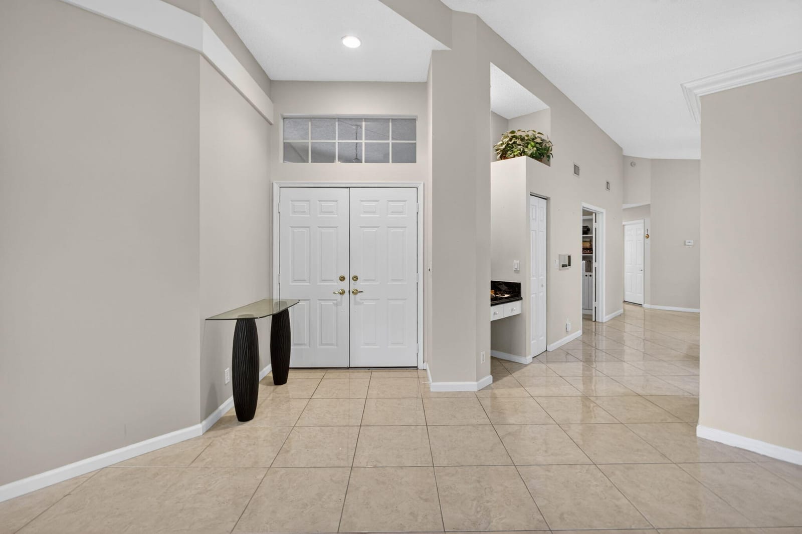 2860 Waters Edge Circle, Greenacres, FL 33413 photo 8