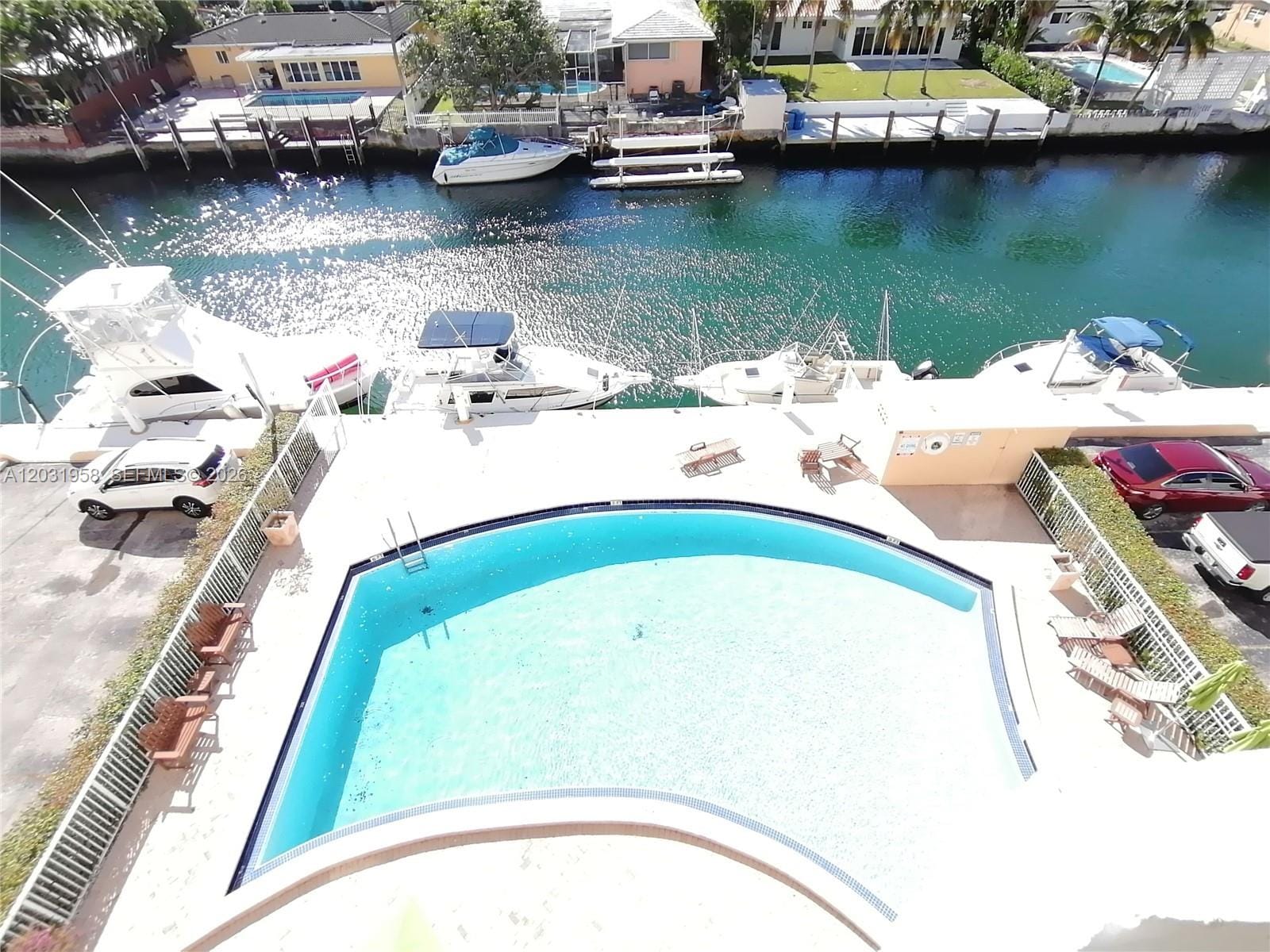 2020 NE 135th Street 506, North Miami, FL 33181 photo 3