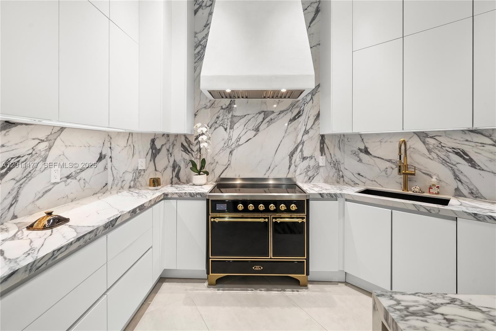 808 Brickell Key Drive 408, Miami, FL 33131 photo 15