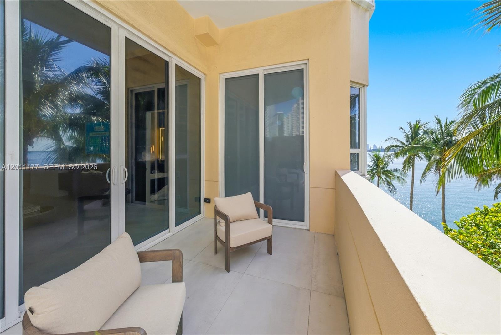 808 Brickell Key Drive 408 — photo 3