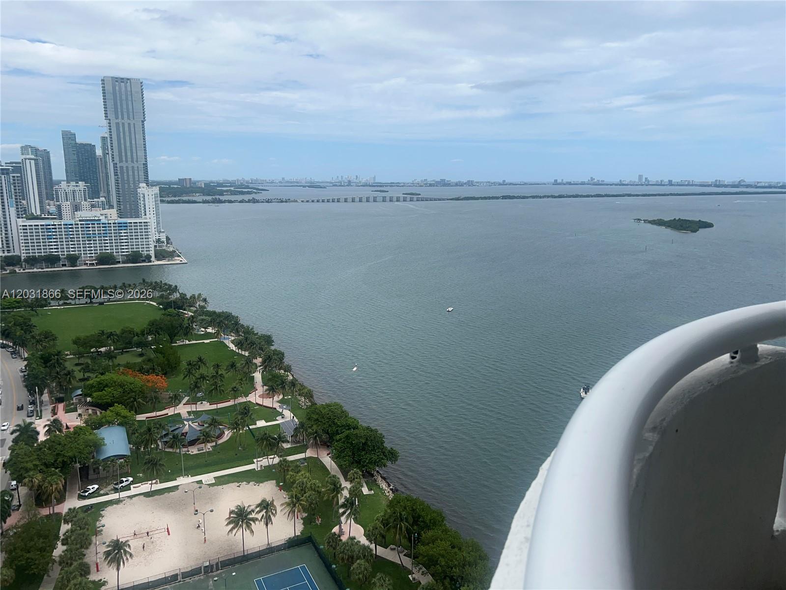 1717 N Bayshore Drive A3337, Miami, FL 33132, Miami