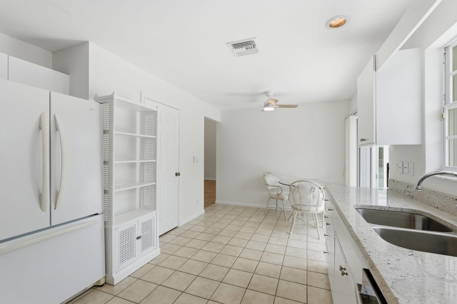 9205 SE Woods End Place, Jupiter, FL 33469 photo 19