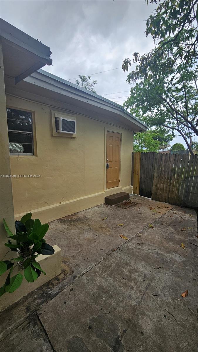 1840 Fern Road 3, Fort Lauderdale, FL 33317, Fort Lauderdale