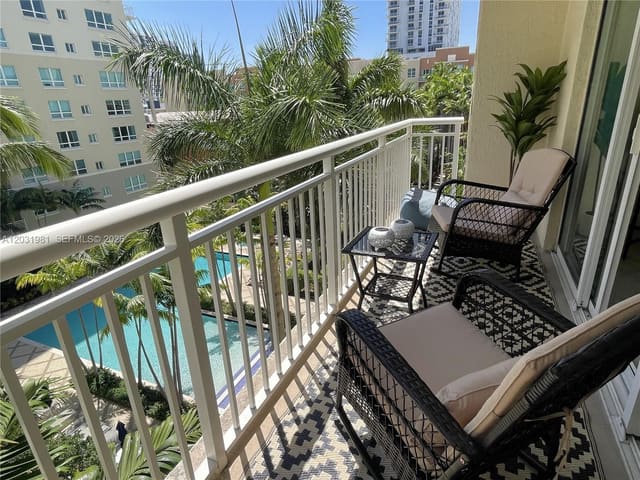 2000 N Bayshore Drive 525, Miami, FL 33137