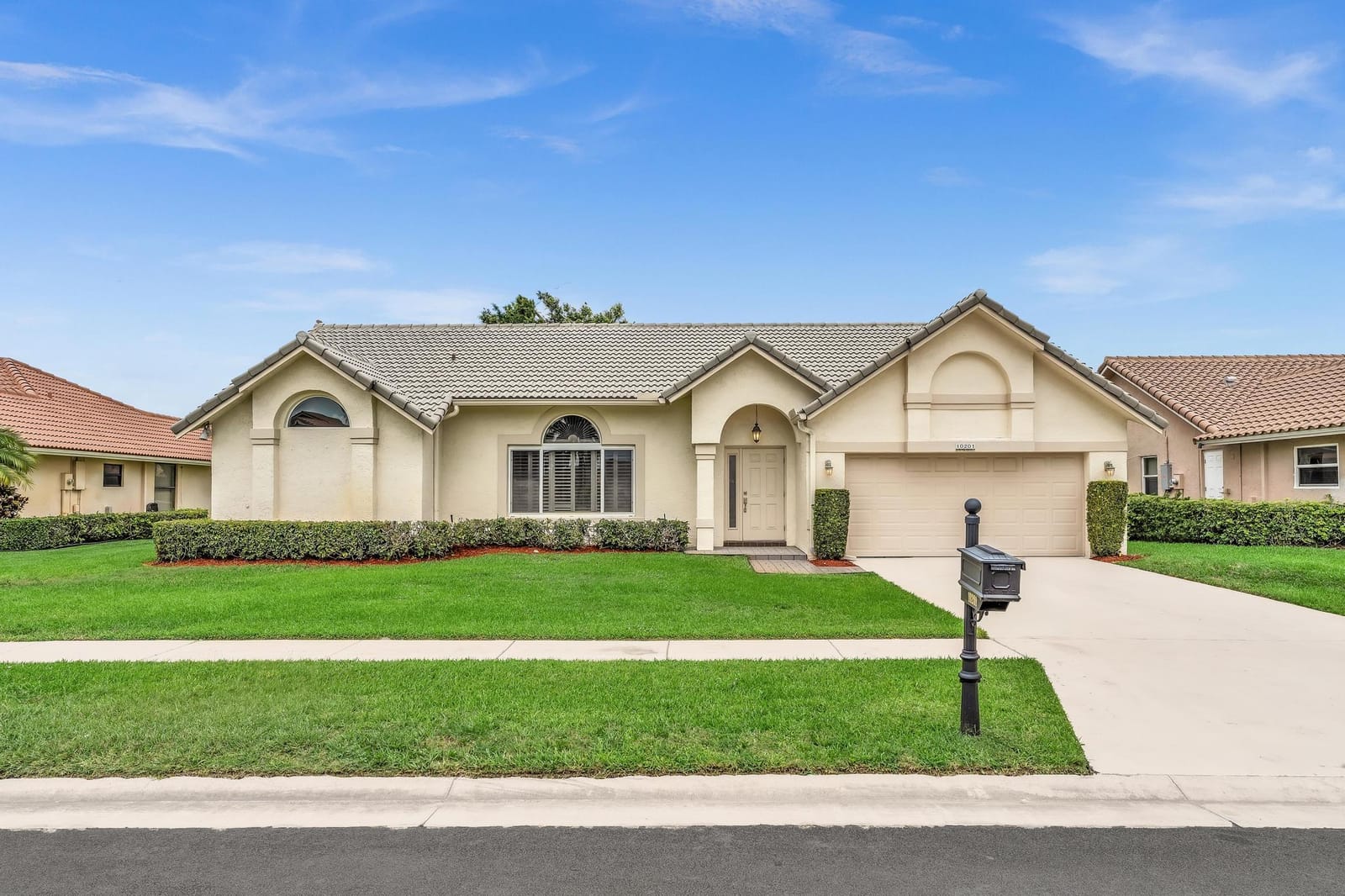 10201 Canoe Brook Circle, Boca Raton, FL 33498 photo 3