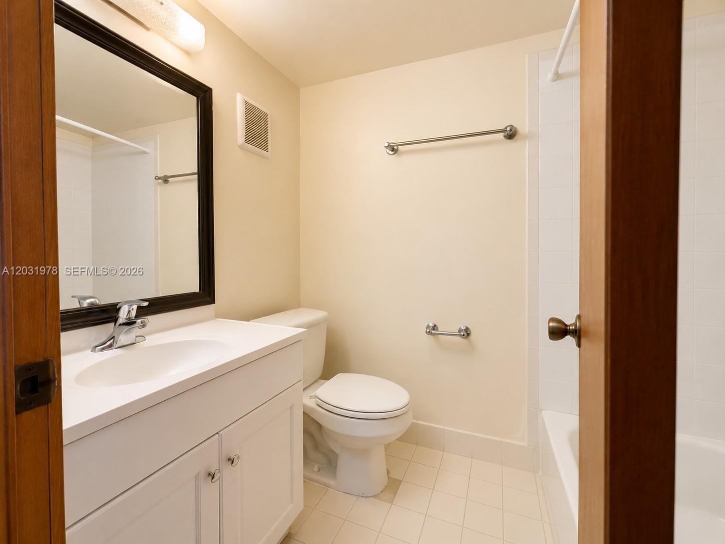 3719 Riverside Drive — photo 9
