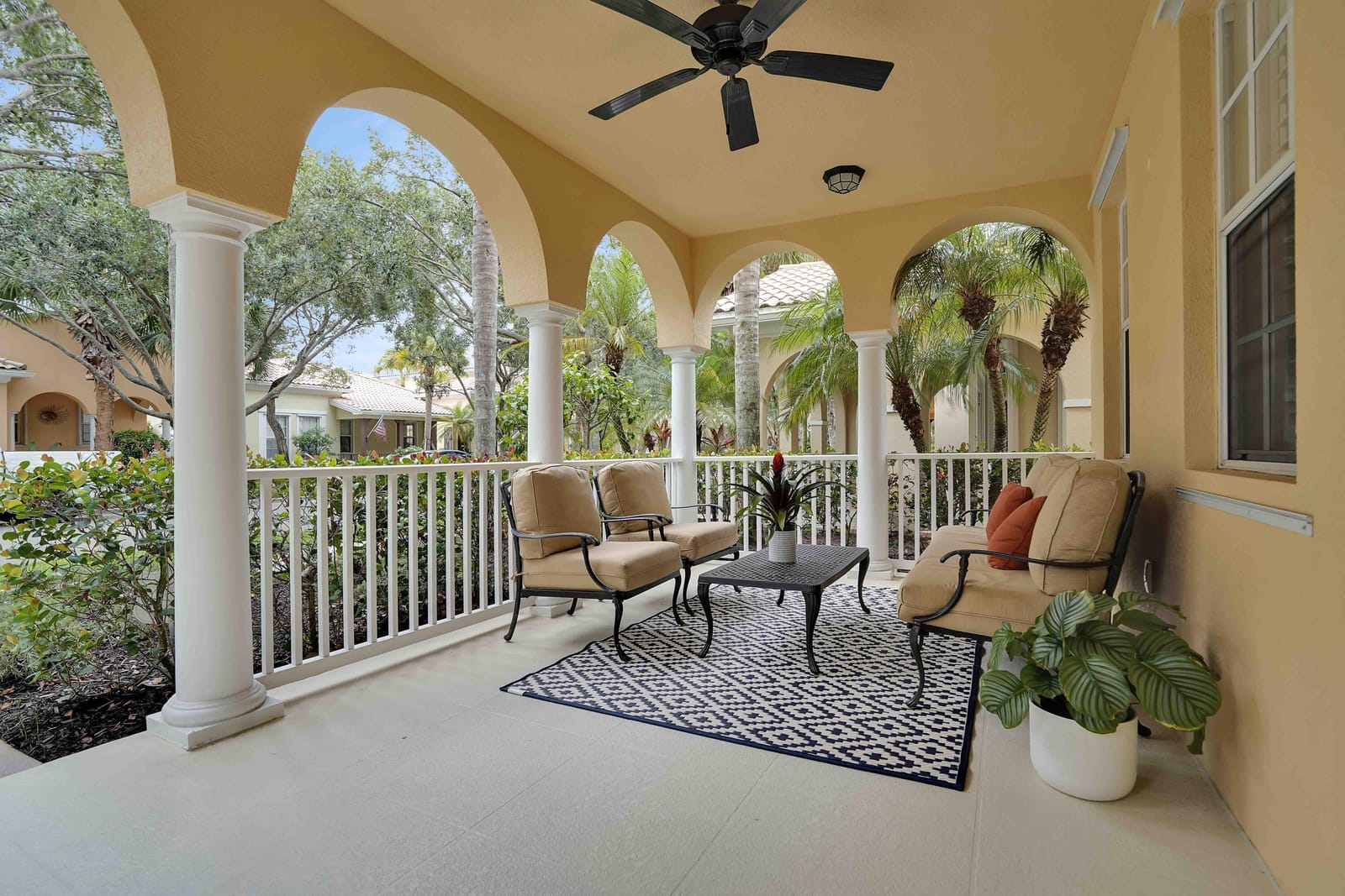 217 Florence Drive, Jupiter, FL 33458 photo 3