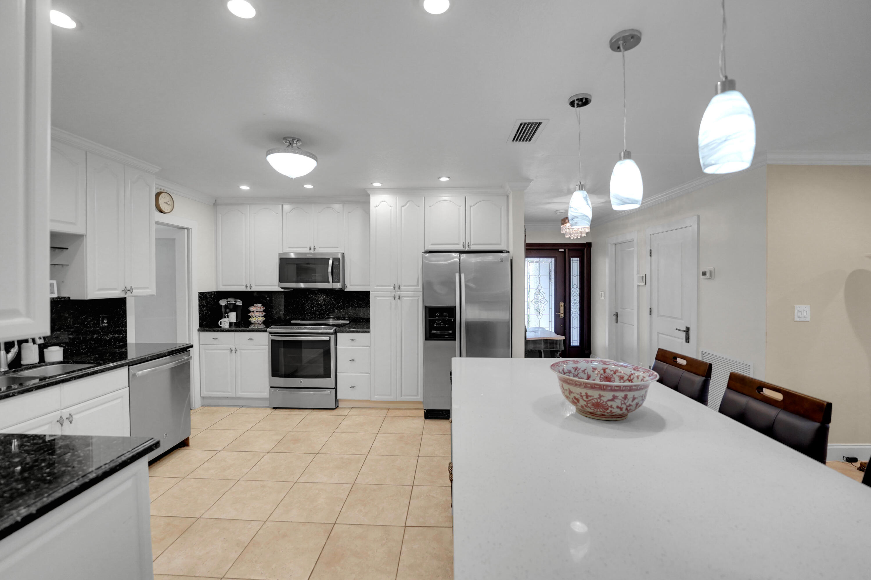 1019 E Cypress Drive, Pompano Beach, FL 33069 photo 14