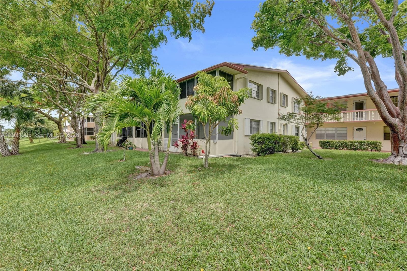 47 Camden B, West Palm Beach, FL 33417 photo 15