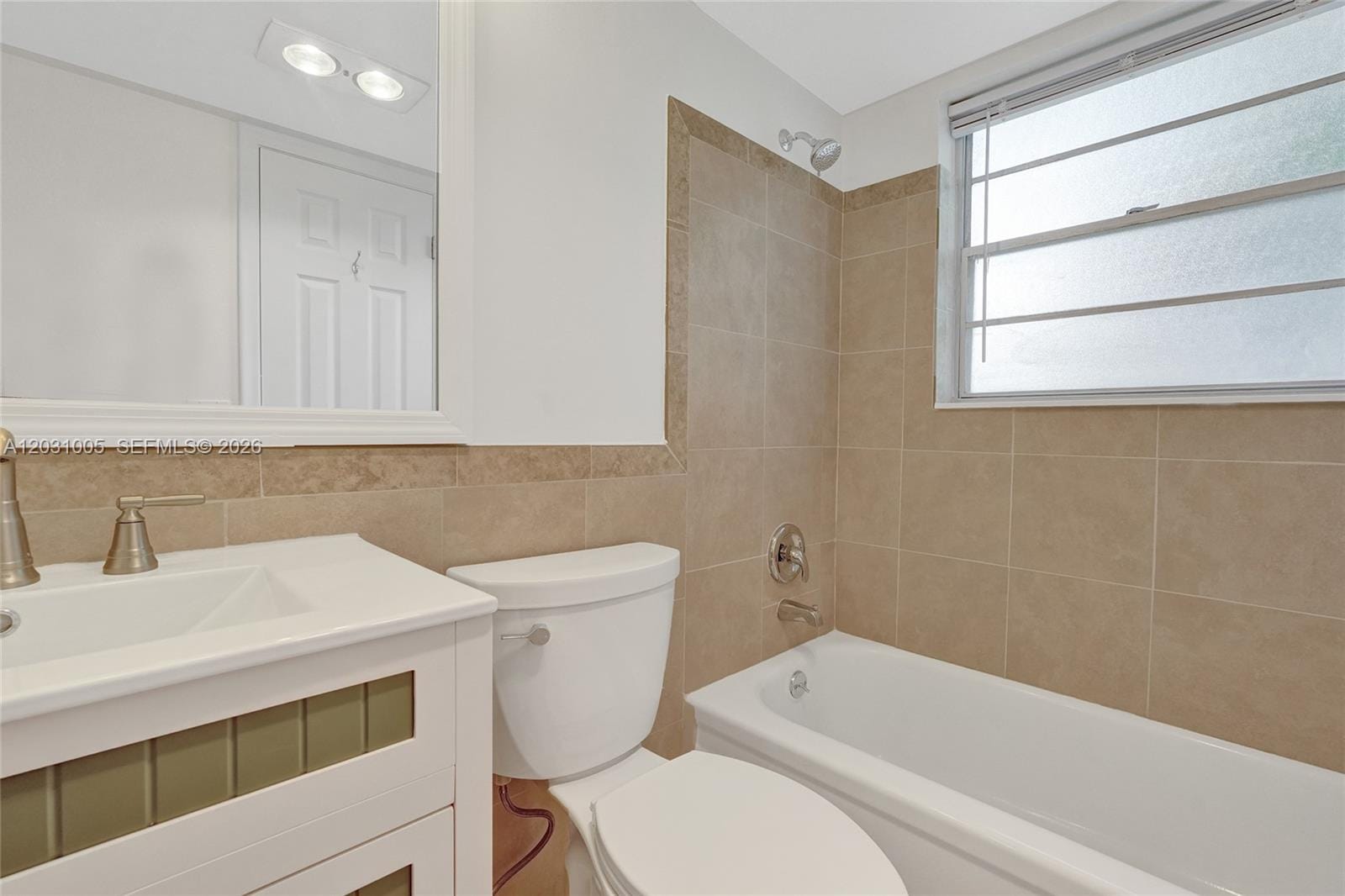 47 Camden B — photo 7