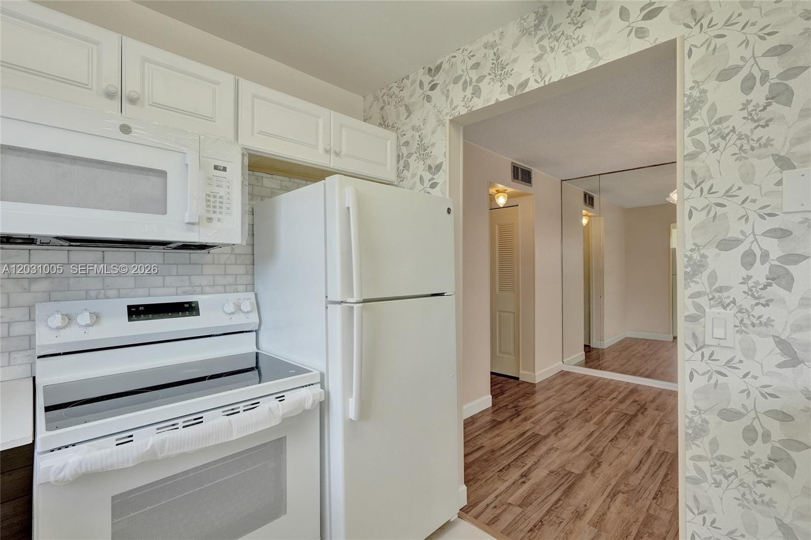 47 Camden B — photo 9