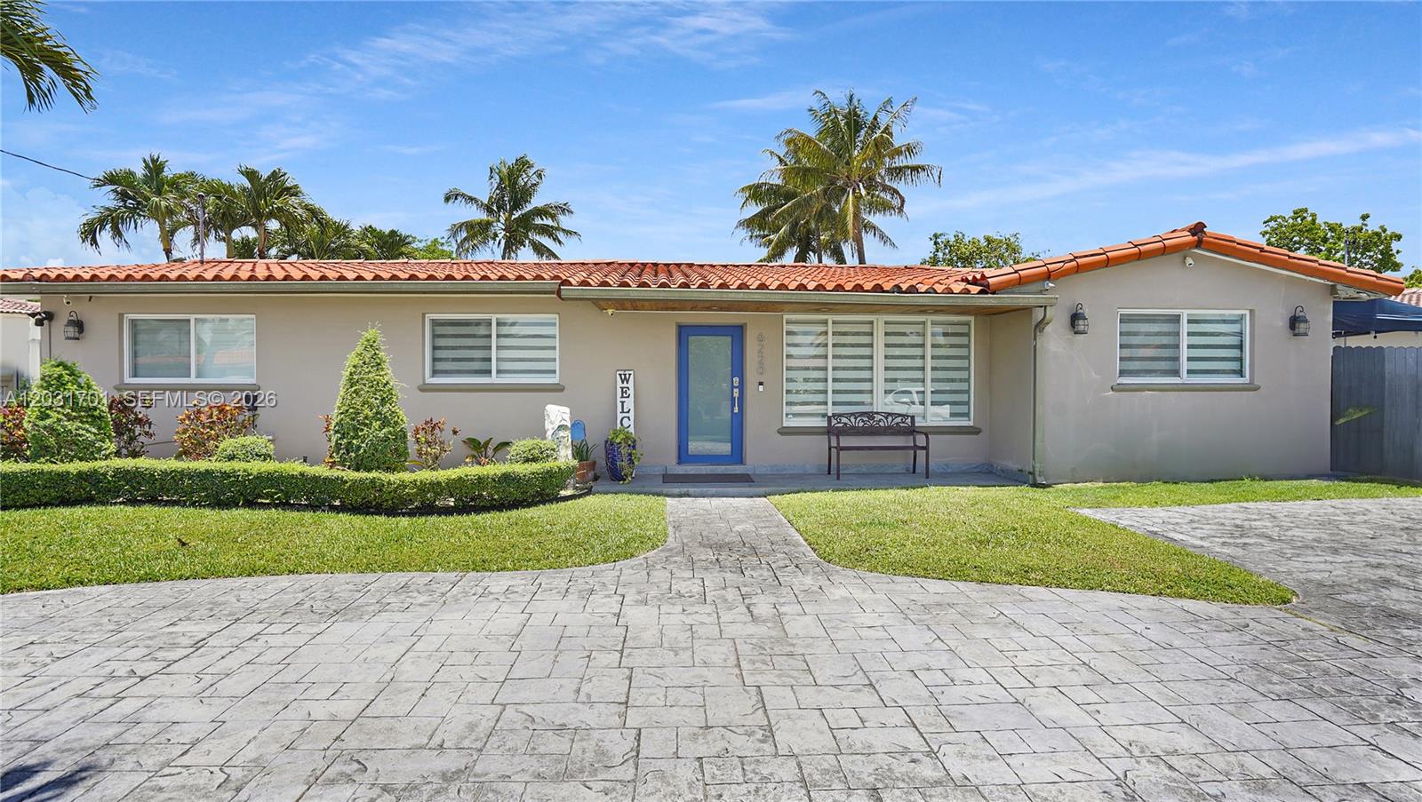 6220 W 10th Avenue, Hialeah, FL 33012, Hialeah