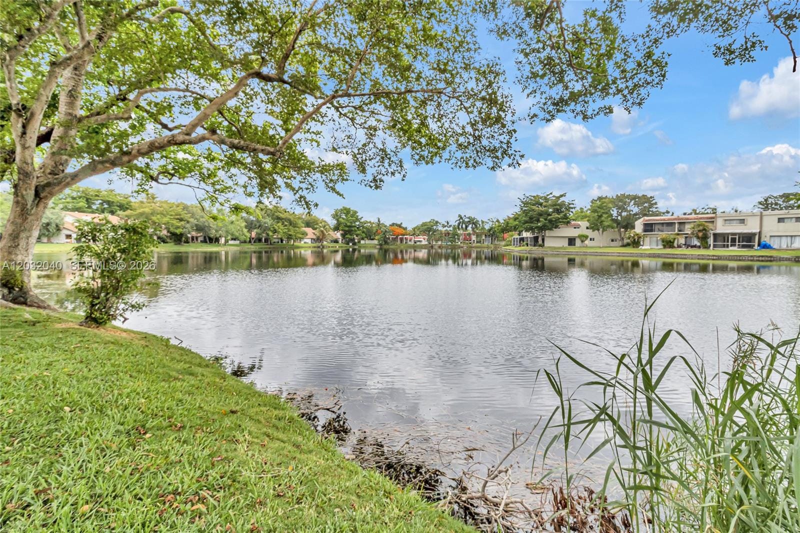 96 Wimbledon Lake Drive, Plantation, FL 33324 photo 27