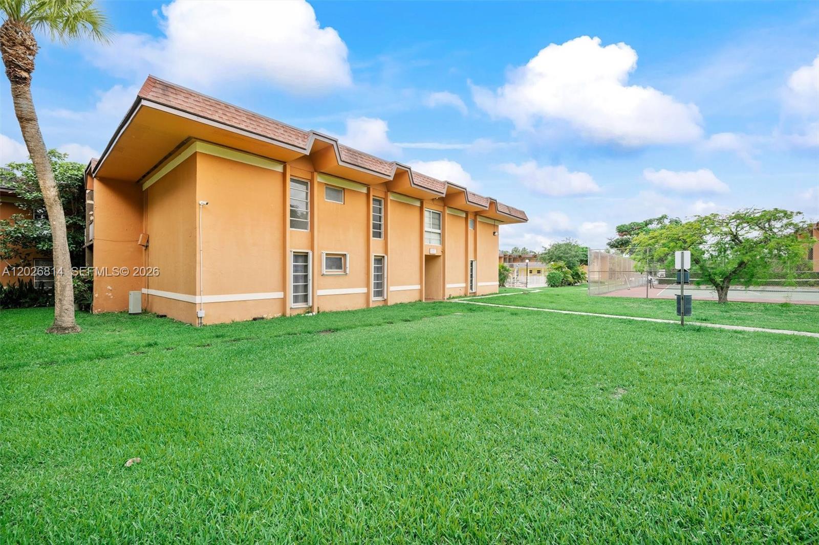 9445 SW 76th Street U4, Miami, FL 33173, Miami