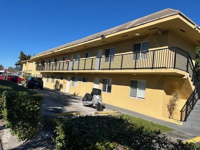 661 W 81st Street 4, Hialeah, FL 33014, Hialeah