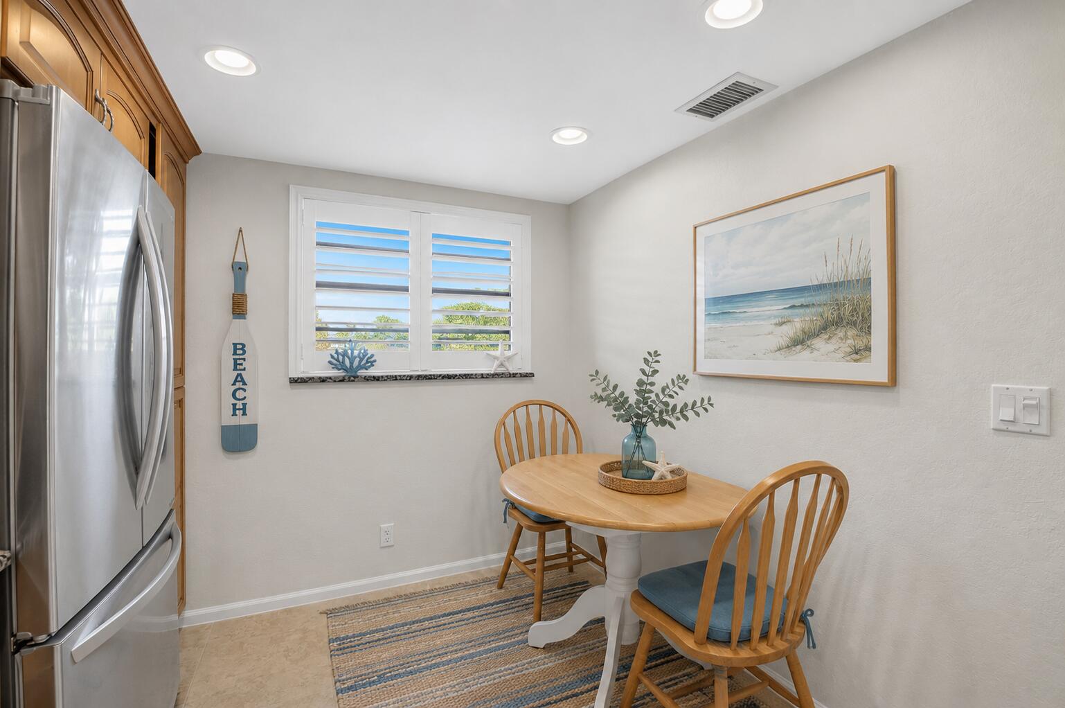 555 Banyan Tree Lane 307 — photo 9