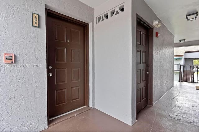 7403 SW 152nd Avenue 2042, Miami, FL 33193